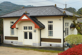浅山家診療棟
